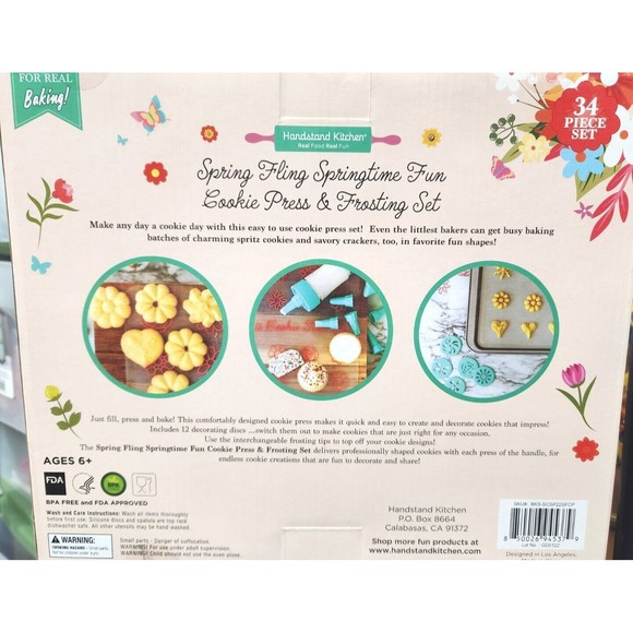 34 Piece Cookie Baking Set Cookie Press 12 Decor Discs Gift Boxes Frosting Tips - Picture 2 of 6